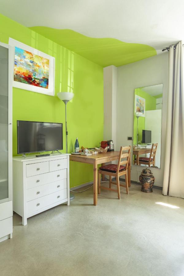Artecasa Acomodação com café da manhã Milão Exterior foto